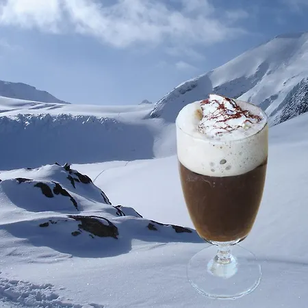 بيت ريفي Berghaus Baregg جريندلوالد