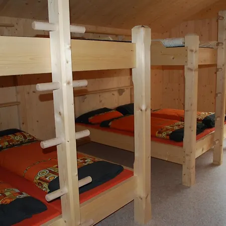 Berghaus Baregg بيت ريفي